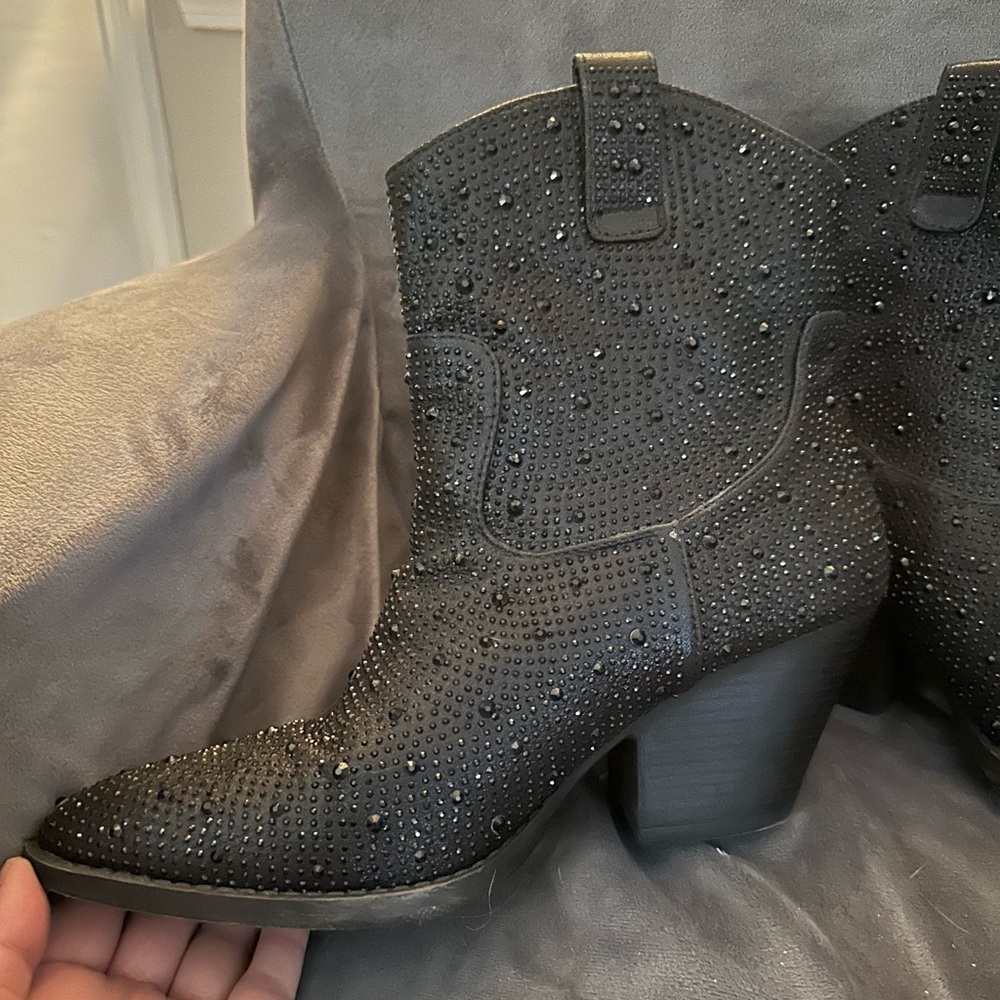 Black sparkly low cowboy boots